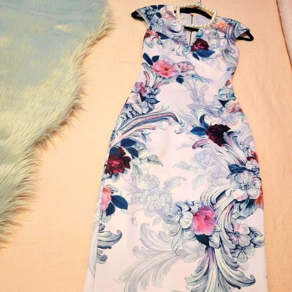 Ted Baker London Midi Dress - Picture 2 of 2